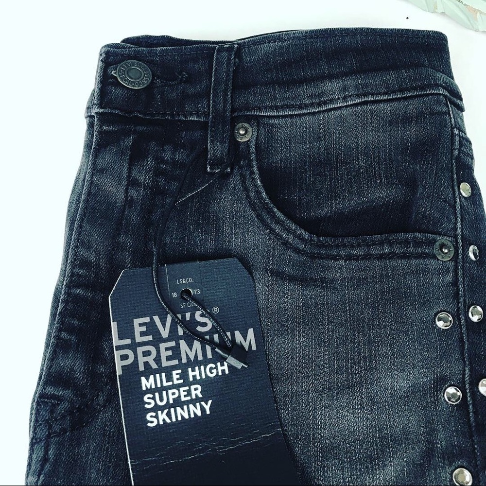 NWT Levi's Mile High Super Skinny Black Jeans 25 - Picture 8 of 8